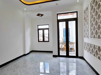 Giảm 150tr - Nhà Trệt Lầu Mới - Hẻm Lt 1-2 Nguyễn Văn Cừ - Ninh Kiều 6