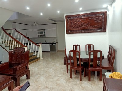 Bán gấp liền kề Mỹ Đình 85m2 4 tầng hoàn thiện đẹp, giá rẻ 1