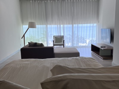 CC cần bán gấp căn hộ view trực diện biển Mỹ Khê Đà Nẵng, full nội thất giá sụp hầm. DT 62m2 0