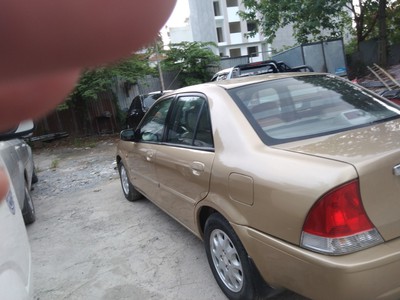 Chính chủ bán xe Ford laser đời 2001 2