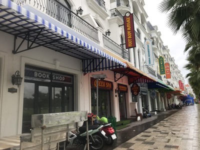 Chính chủ cần bán gấp căn shophouse phú quốc giá chỉ 10 tỷ bao hết thuế phí  - giá gốc: 4