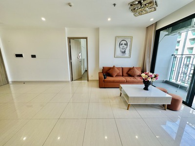 Siêu phẩm đặc biệt căn 3PN 1 DT 99.8m2 tầng cao full đồ đẹp như ảnh BC Đông Nam 3,75 tỷ BP tại VHOP 1