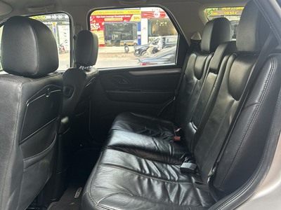 Chính chủ bán xe Escape XLS AT 2011 4