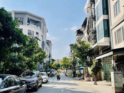 Bán đất phân lô đường xe tải 4x15 hà huy giáp p.thạnh xuân q12 chỉ 3tỷ 0