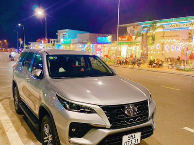 Dịch vụ cho thuê xe oto giá rẻ tại cần 0