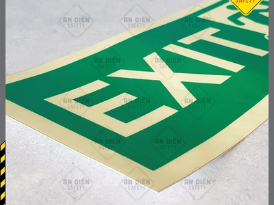 Biển báo dạ quang exit  chuyên nghiệp cho mọi tòa nhà 1