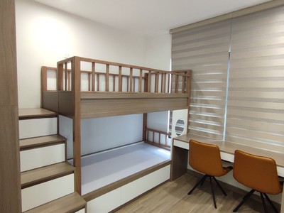 A rê tôi chuyển công tác nên bán    vin smat citi không tiếp môi giới nha.  2n2 1 full đồ giá 3