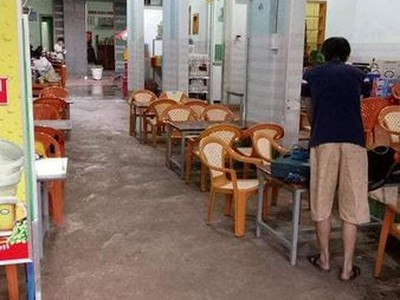Cần tiền giải quyết công việc nên bán gấp nhà nhà cấp 4. mặt tiền nguyễn viết xuân , pleiku, gia lai 1