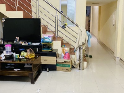 Chính chủ cần bán gấp căn nhà gác lửng 1 tầng trung tâm thành phố hưng yên. 1