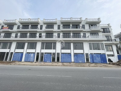 Bán 71,4m2 Shophouse Metropolitan - Mặt Phố rộng 22m - Đối diện vườn hoa nhà văn Hóa Huyện 0