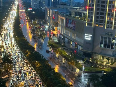 Nhỉnh 4 tỷ sở hữu CCCC căn góc, view Hồ Tây, Lotte Mall, cầu Nhật Tân, ban công thoáng sáng 3