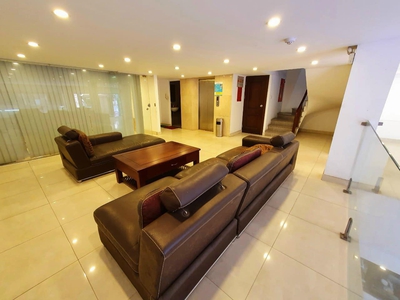 Tòa 9 tầng, 30 căn hộ hoàng quốc việt 120m2, doanh thu 300tr, ô tô tránh, 47 tỷ tl 2