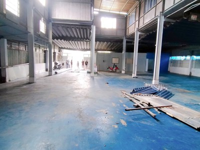 Cho thuê kho ngô quang thắm, sơn epoxy dt 510m2 0