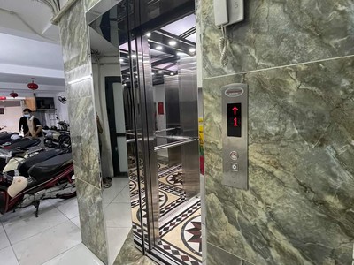 Bán nhà Chính Kinh gần 90m2 - doanh thu 1.5 tỷ/năm, chuẩn pccc thang máy xịn xò 0