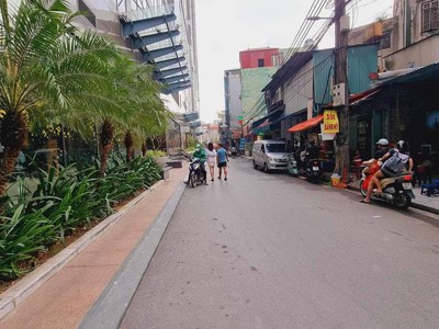 Cần bán Mảnh Đất lô góc 2 mặt tiền, oto tải tránh LÊ VĂN LƯƠNG - diện tích khủng, MT rộng 0