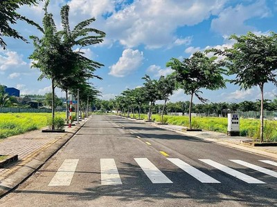 Bán Gấp Lô Đất 72m2 530 Triệu-   Ngân Hàng hỗ trợ 70  Cơ Sở Hạ Tầng Đã Hoàn Thiện 100  Các 1