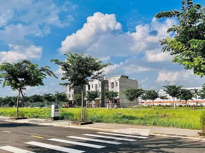 Bán Gấp Lô Đất 72m2 530 Triệu-   Ngân Hàng hỗ trợ 70  Cơ Sở Hạ Tầng Đã Hoàn Thiện 100  Các 3