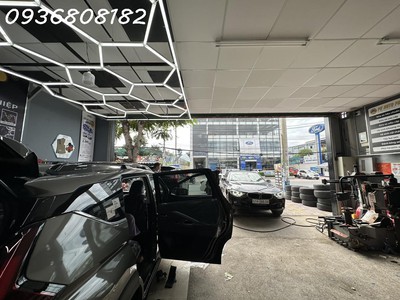 Sang nhượng toàn bộ cửa hàng gara chăm sóc xe - đồ chơi xe tại hoàng hữu nam, p.long thạnh mỹ 3