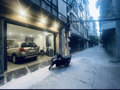 Bán nhà đẹp siêu phẩm- lạc long quân- cầu giấy - hà nội. dt 46 m2, mt 5m. 8 tầng, có thang má. giá 3