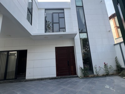 Biệt thự đẹp long lanh, mặt tiền siêu khủng, sân vườn, gara ôtô, giá tốt, 155m2 x2 tầng chỉ 6,7 tỷ. 1