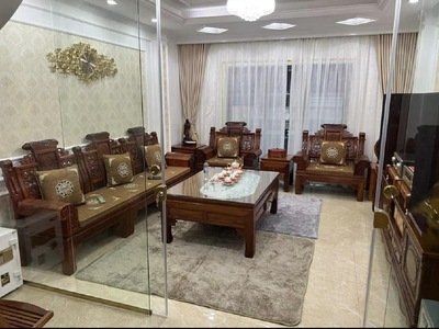 Bán nhà đẹp phố phùng chí kiên . dt:48,8 m2., mặt tiền: 4, 2m. nhà dân tự xây 5 tầng, giá 14,5 tỷ. 0