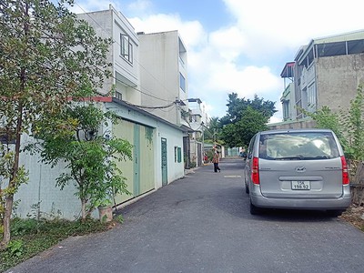 Bán đất phân lô trung lực, 100m ngang 5m, đường 5m giá 4.6 tỉ 1