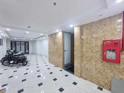 Bán ccmn phương canh 65mx7t thang máy, 5m mt full đồ, ô tô, 720tr năm, 9 tỷ. 0