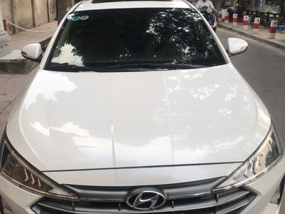 Chính chủ cần bán : HUYNDAI-ELANTRA 1.6 AT sx 2021 màu Trắng. 2