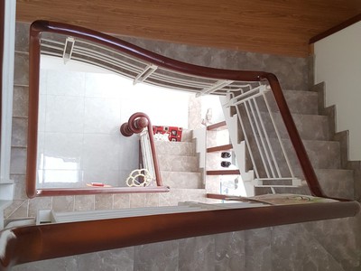 Cho thuê NNC KDC Tân Thuận Tây Q7.DT:5x14 trệt 2L ST 4pn 5wc 1pt 1pk 1pb.có nội thất .Giá:23tr 6
