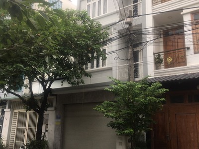 Cho thuê NNC KDC Tân Thuận Tây Q7.DT:5x14 trệt 2L ST 4pn 5wc 1pt 1pk 1pb.có nội thất .Giá:23tr 11