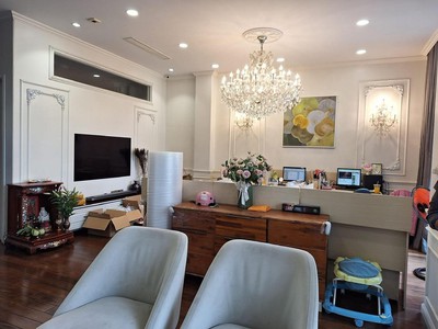 Biệt thự trần hưng đạo, q1, 321m2 đất, để 4 oto, giá 80 tỉ 4