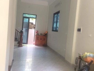 Chính chủ cho thuê tầng 1 làm cửa hàng tại xóm mới, cầu hữu hoà, thanh trì, hà nội. 0