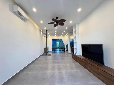 Bán biếth thự sân vườn ngày tuyến 2 Võ Nguyên Giáp, gần aeon mall 3