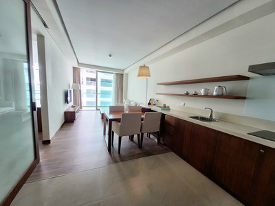 Cần bán gấp căn hộ À La Carte Hotel Apartment 2PN view trực diện biển Sơn Trà Đà Nẵng, giá 3 tỷ 3 2