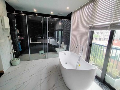 Nhà đẹp dân xây p tư đình, ô tô, thang máy, full nội thất 5 sao, 97m2x 5t, mt 5.5m nhỉnh 18tỷ 4