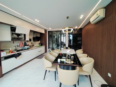Nhà đẹp dân xây p tư đình, ô tô, thang máy, full nội thất 5 sao, 97m2x 5t, mt 5.5m nhỉnh 18tỷ 3