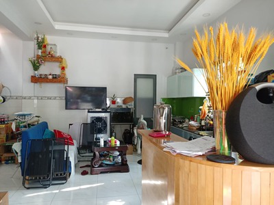 Bán nhà mặt tiền nguyễn minh hoàng - hoàng hoa thám- k300,  4x20m, 4t, 15.5 tỷ 2