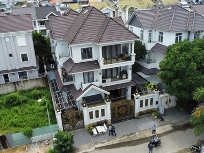 Biệt thự đường đặng thùy trâm - phạm văn đồng - quận bình thạnh view sông tp sài gòn cực rẻ 3
