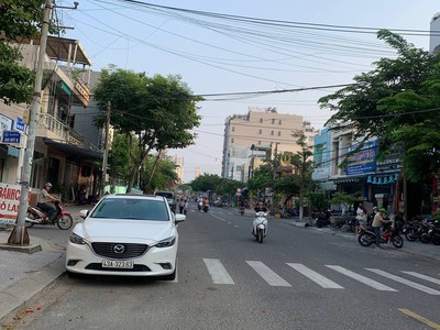 Bán lô đất đường Mai Hắc Đế ngay chợ đêm cầu rồng Sơn Trà. Đà Nẵng 2