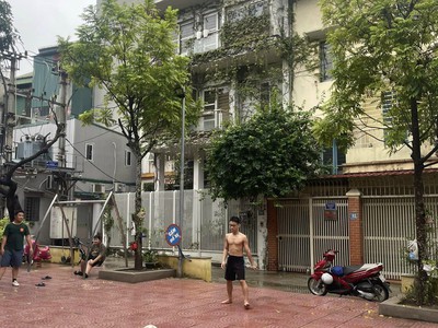 Bán nhà phố Giải Phóng, Thanh Xuân, gara, tiện kinh doanh 5 tầng 152m2 giá 27.5 tỷ 0