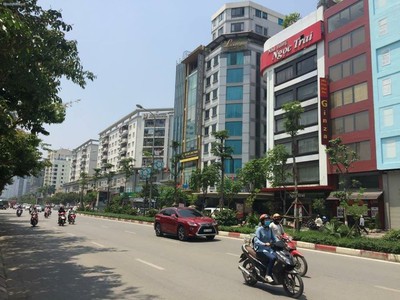 Chính chủ bán rẻ căn góc mặt phố Phạm Văn Đồng  đoạn đẹp  - Kinh doanh sầm uất - 775m2 - 240 tỷ 0