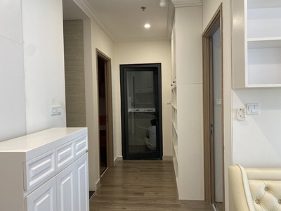 Cho thuê 2N1WC full đồ đẹp xinh 12tr/tháng S302 Vinhomes Smart City 2