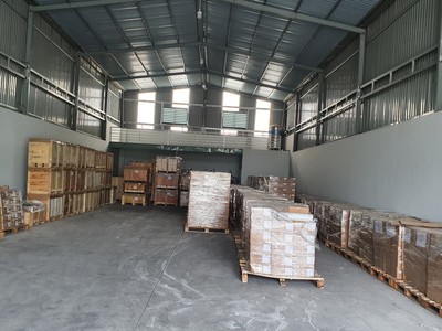 Ngộp ngân hàng cần bán nhà xưởng MT đường vành đai 4 cách MPTV 300m. Diện tích 10x30 3