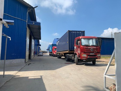 Kho mới với giá thuê hấp dẫn - Cơ hội không thể bỏ qua Vị trí: Đại lộ Thăng Long 3