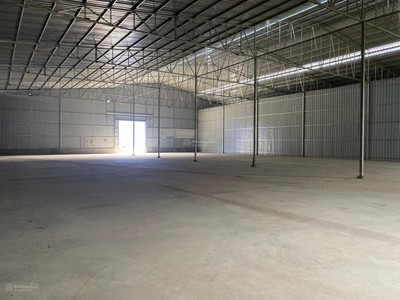 Kho mới với giá thuê hấp dẫn - Cơ hội không thể bỏ qua Vị trí: Đại lộ Thăng Long 4