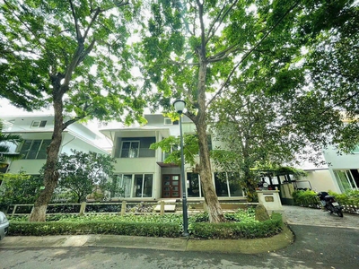 Cần bán biệt thự đơn lập ecopark lô góc mặt đường 38m giá yêu thương 0