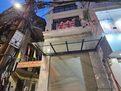 Cho thuê nhà mặt phố Hoàng sâm 5 tầng làm shop Thú cưng, SPA, Tóc, Nail 0