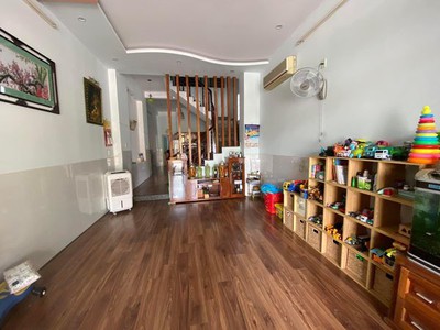 GIẢM 200 Triệu Gia Đình Cần Bán Nhà 3 Tầng Kiên Cố Mặt Tiền Trường Sơn 33m - Cẩm Lệ 1