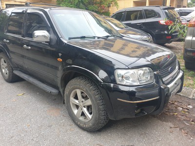 CẦN BÁN XE  Escape 2003 máy xăng 3.0- Giá 80tr 0