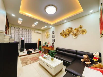 Bán nhà mặt phố hồng tiến, vỉa hè 7m, 6 tầng, thang máy, cho thuê 50 triệu/tháng, giá 12 tỷ. 1